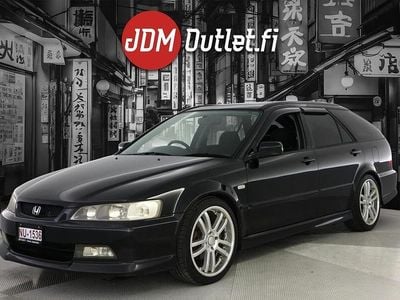 Käytetty 2000 Honda Accord Farmari | 9 890 €