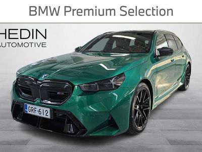 Vihreä Käytetty 2025 BMW M5 Farmari | 158 900 €