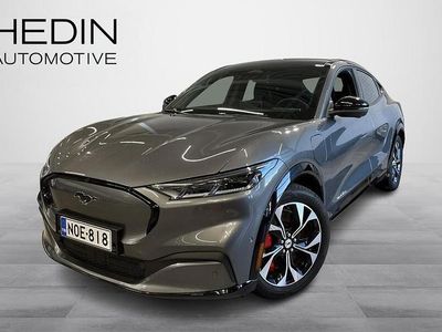 Harmaa Käytetty 2021 Ford Mustang Mach-E Katumaasturi | 29 500 € (Hieman kallis)
