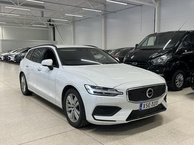 Käytetty Volvo V60 Momentum 190 HP (139 kW) 2019 Farmari