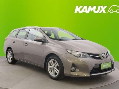 Käytetty 2014 Toyota Auris Touring Sports Active Farmari | 13 790 € (Perustarjous)