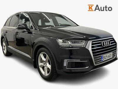 Käytetty Audi Q7 Business 258 HP (189 kW) 2017 Musta Katumaasturi