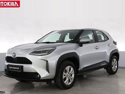 Käytetty Toyota Yaris Cross Active 116 HP (85 kW) 2023 Hopea Katumaasturi