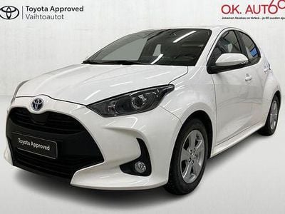 Käytetty Toyota Yaris Active 114 HP (83 kW) 2022 Valkoinen Viistoperä