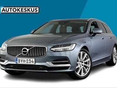 Sininen Käytetty 2018 Volvo V90 Business Edition Farmari | 24 190 € (Perustarjous)