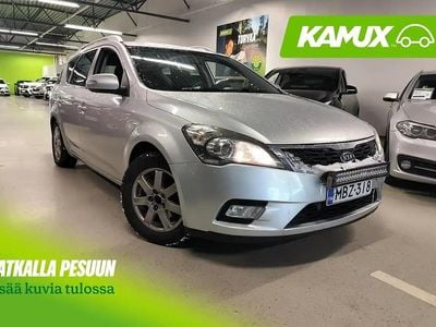 Käytetty Kia Ceed Sportswagon Active 124 HP (91 kW) 2010 Hopea / harmaa Farmari