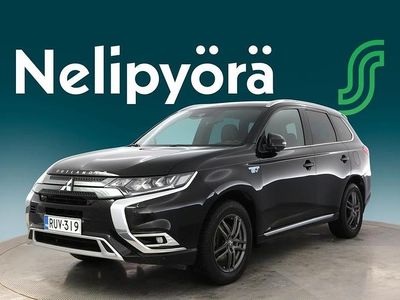 Käytetty Mitsubishi Outlander P-HEV Instyle 135 HP (99 kW) 2020 Musta Katumaasturi