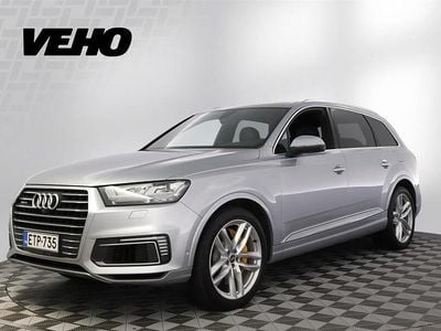 Käytetty Audi Q7 S-Line 258 HP (189 kW) 2017 Hopea Katumaasturi