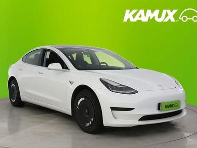 Valkoinen Käytetty 2019 Tesla Model 3 Standard Range Plus Sedan | 16 680 € (Perustarjous)