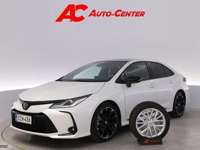 Valkoinen Käytetty 2023 Toyota Corolla Business Edition Sedan | 31 990 € (Kallis)