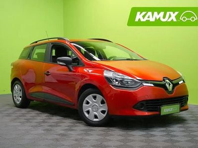 Käytetty Renault Clio GrandTour Authentique 73 HP (53 kW) 2016 Punainen Farmari