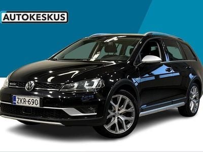 Musta Käytetty 2016 VW Golf Alltrack Edition Farmari | 10 990 € (Perustarjous)