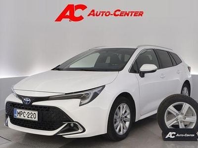 Valkoinen Käytetty 2023 Toyota Corolla Edition Farmari | 27 270 € (Perustarjous)