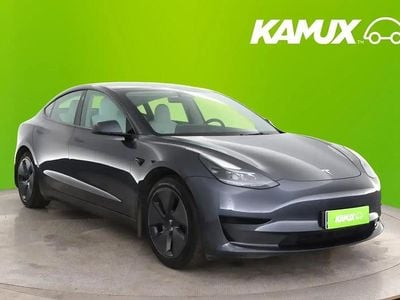 Harmaa Käytetty 2023 Tesla Model 3 RWD Sedan | 28 490 €