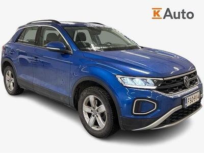 Sininen Käytetty 2023 VW T-Roc Comfortline Katumaasturi | 30 490 € (Perustarjous)