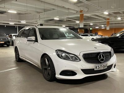 Käytetty Mercedes E300 Avantgarde 204 HP (150 kW) 2014 Farmari