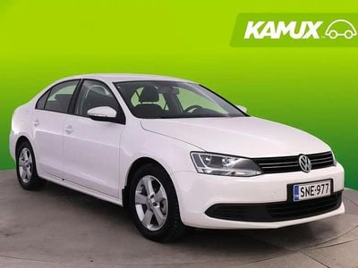 Käytetty VW Jetta Comfortline 122 HP (89 kW) 2012 Valkoinen Sedan