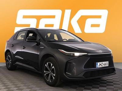 Käytetty Toyota bZ4X Active 2023 Katumaasturi