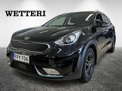 Käytetty Kia Niro Premium 105 HP (77 kW) 2017 Musta Katumaasturi