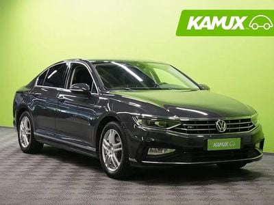 Käytetty VW Passat R-line 150 HP (110 kW) 2020 Hopea / harmaa Sedan