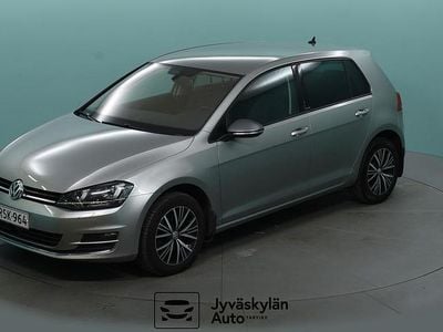 Hopea Käytetty 2016 VW Golf VII Allstar Viistoperä | 13 490 € (Perustarjous)