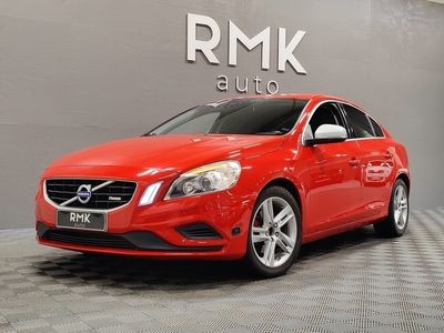 käytetty Volvo S60 T3 R-Design / Cruise / Tutkat / BT / Xenon / Lohko / Premium sound