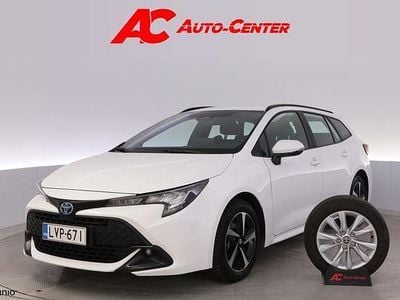 Käytetty Toyota Corolla Active 140 HP (102 kW) 2024 Valkoinen Farmari
