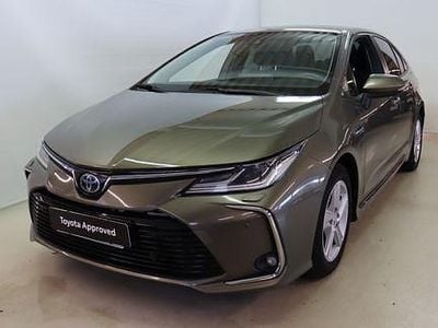 Käytetty Toyota Corolla Style 121 HP (88 kW) 2019 Ruskea (beige) Sedan