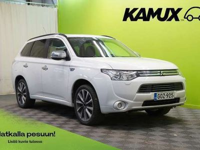 käytetty Mitsubishi Outlander P-HEV Instyle