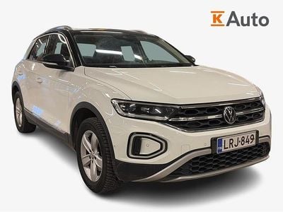 Käytetty VW T-Roc Business 150 HP (110 kW) 2022 Valkoinen Katumaasturi