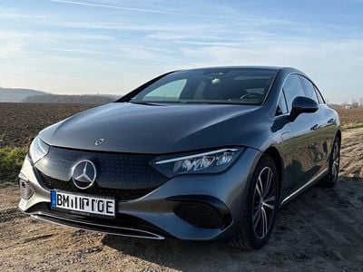 Käytetty Mercedes EQE300 180 kW (245 HP) 2024 Harmaa Sedan