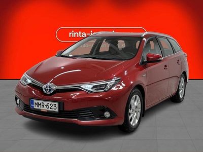Punainen Käytetty 2016 Toyota Auris Touring Sports Active Farmari | 13 480 € (Hieman kallis)