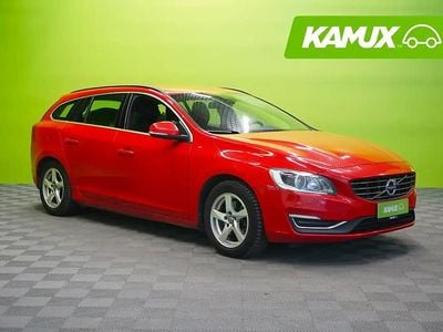 Käytetty Volvo V60 Momentum 245 HP (180 kW) 2016 Punainen Farmari
