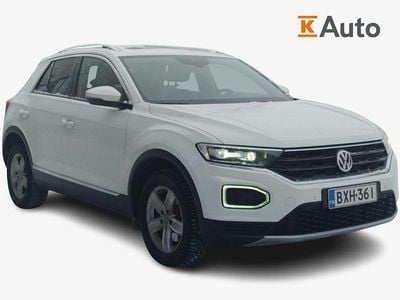 Valkoinen Käytetty 2019 VW T-Roc Sportline Katumaasturi | 26 990 € (Kallis)