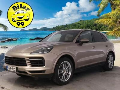 Käytetty 2018 Porsche Cayenne Katumaasturi | 42 900 € (Kallis)