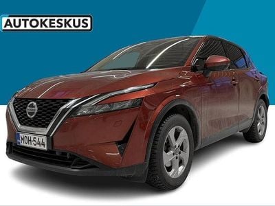 Punainen Käytetty 2022 Nissan Qashqai N-Connecta Katumaasturi | 22 490 € (Hieman kallis)