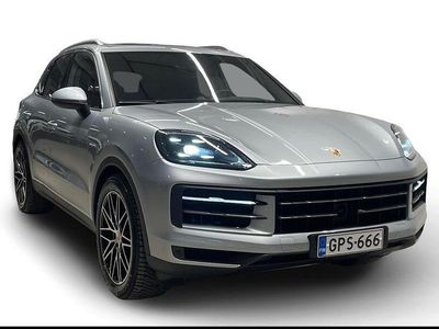 Harmaa Käytetty 2024 Porsche Cayenne Sport Katumaasturi | 119 800 €
