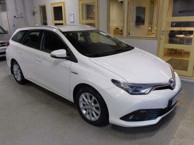 Toyota Auris Touring Sports