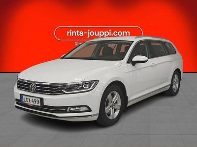 Valkoinen Käytetty 2019 VW Passat Highline Farmari | 19 890 € (Perustarjous)
