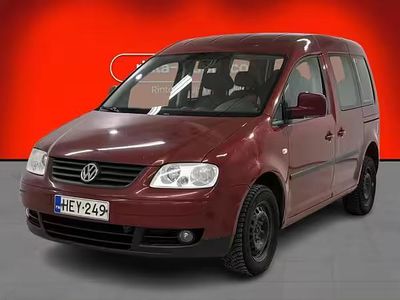 Käytetty VW Polo Classicline 64 HP (47 kW) 1997 Valkoinen Sedan