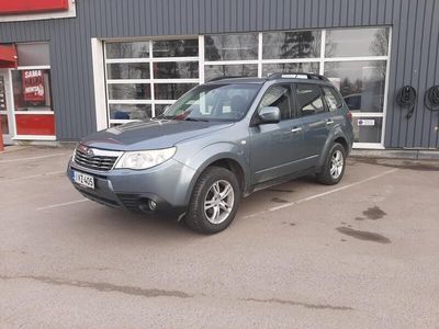 käytetty Subaru Forester Porvoon toimipiste 2,0 X EM AT Business