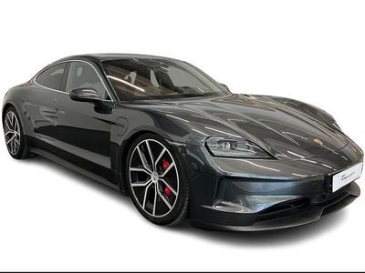 Harmaa Käytetty 2025 Porsche Taycan 4S Sedan | 148 900 €