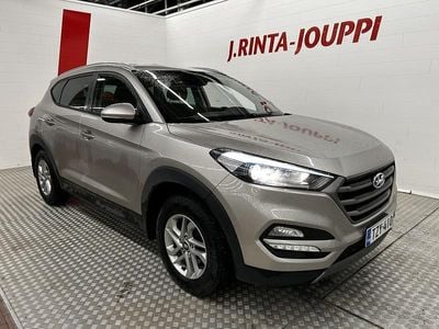 Käytetty 2015 Hyundai Tucson Comfort Katumaasturi | 11 480 € (Hieman kallis)
