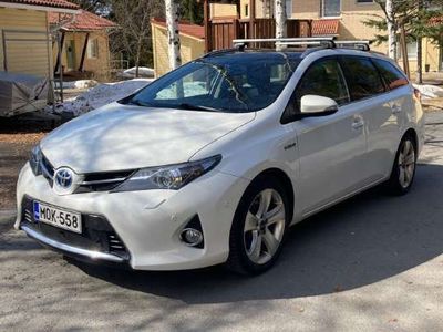 Toyota Auris Touring Sports