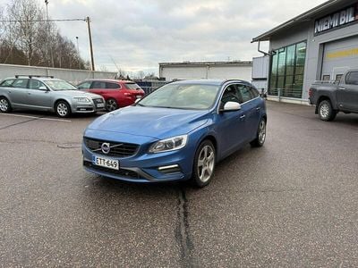 Käytetty 2016 Volvo V60 R-Design Farmari | 15 290 € (Hyvä tarjous)
