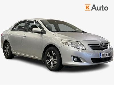 Käytetty Toyota Corolla Sol 132 HP (97 kW) 2010 Hopea Sedan