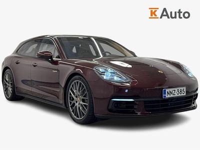 Porsche Panamera 4