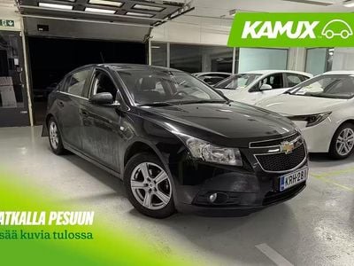 Musta Käytetty 2011 Chevrolet Cruze LTZ Sedan | 7 490 €