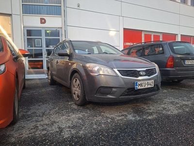 Käytetty 2012 Kia Ceed Sportswagon LX Farmari | 7 880 € (Hyvä tarjous)