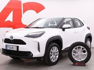 Valkoinen 040 Käytetty 2024 Toyota Yaris Cross Active Katumaasturi | 28 890 € (Perustarjous)